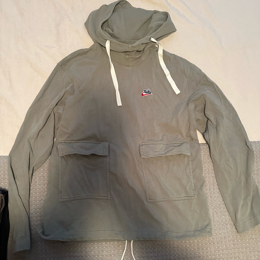 Nike hoodie